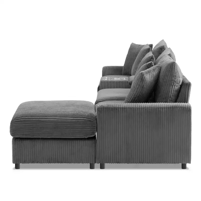 Divano componibile a L in velluto a coste da 114'' con altoparlanti Bluetooth, caricabatterie USB, portabicchieri e pouf - ModernLuxe