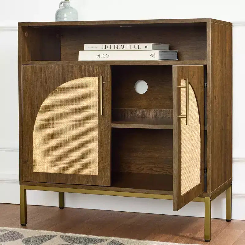 Mobiletto ad arco a 2 ante in rattan Best Choice Products, credenza, buffet, con foro passacavi, ripiano regolabile