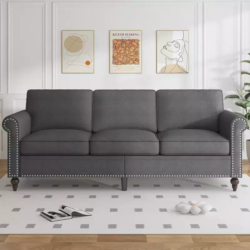 Divano moderno a 3 posti Mjkone in tessuto di lino con design a rivetti
