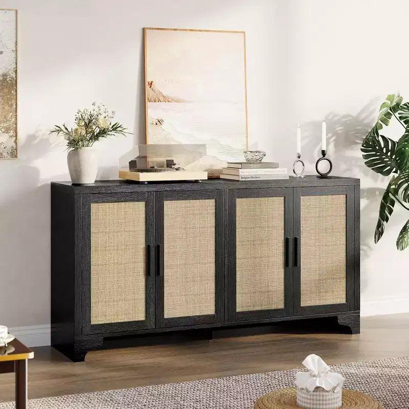 Mobile credenza a buffet in rattan da 62 pollici, armadietto da cucina a 4 ante con ripiani