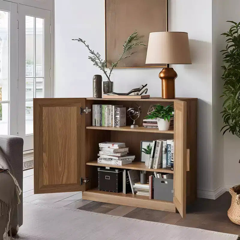 Mobile e credenza impilabili in legno massello con ripiani regolabili