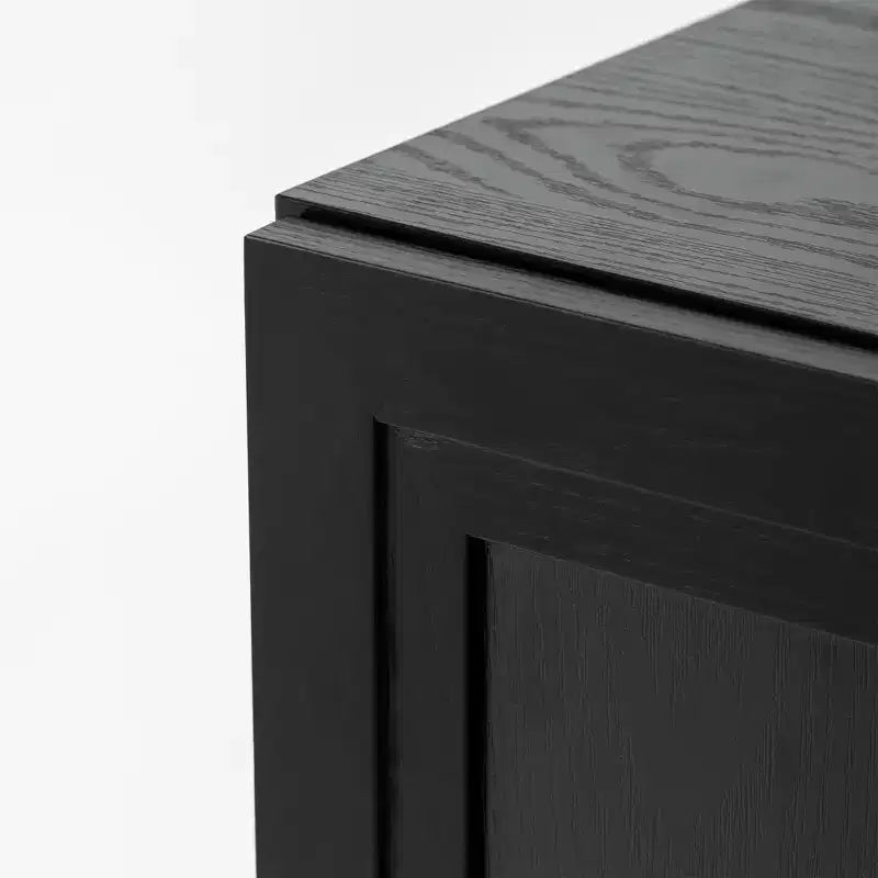 Mobile e credenza impilabili in legno massello con ripiani regolabili