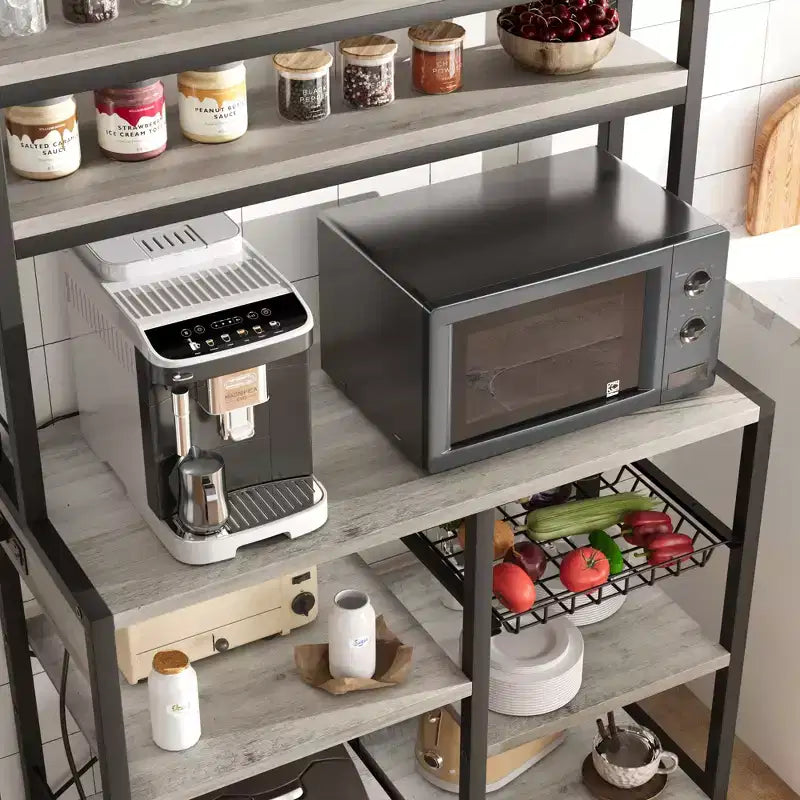Scaffale da Panettiere a 6 Livelli con Presa Elettrica, Supporto per Microonde e Tavolo da Caffè per la Cucina, per Riporre Spezie e Pentole
