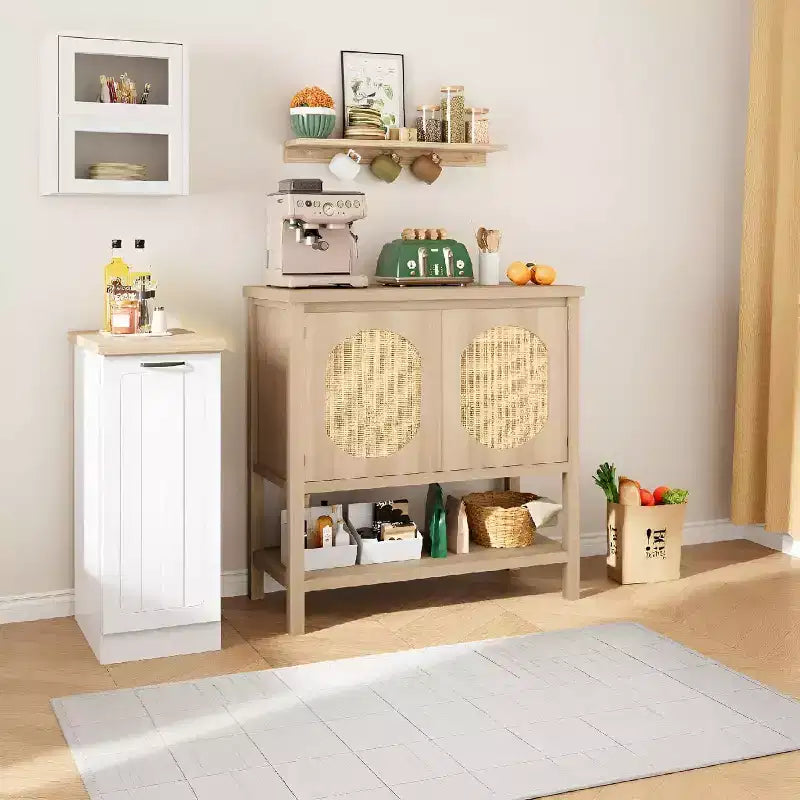 Buffet bas en rotin, Petit meuble de rangement avec portes et étagères, Commode en bois pour salon, salle à manger, cuisine, Chêne naturel
