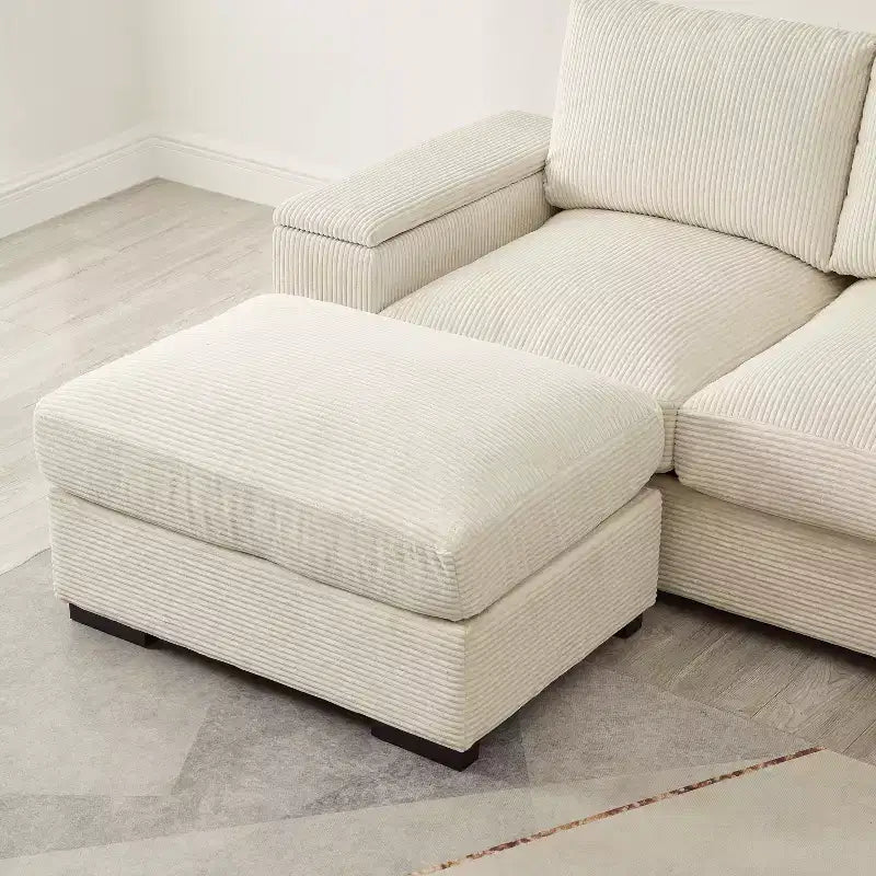 Divano sezionale Dovelina con seduta profonda verde e pouf, 4 posti