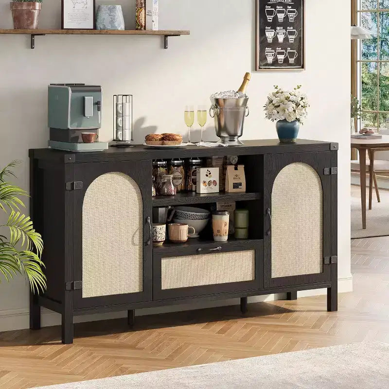 59.1'' Mobile buffet in rattan, Credenza da cucina e caffetteria con ante e cassetto, Madia boho con ripiani regolabili e maniglia per soggiorno