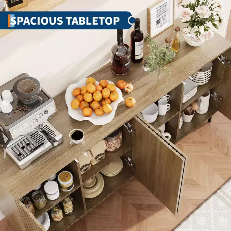 Mobile Credenza Buffet Moderno Scanalato da 160 cm con 4 Ante Scanalate, Gambe in Metallo e Ripiani Regolabili, Credenza da Cucina Tavolo Console d'Accento