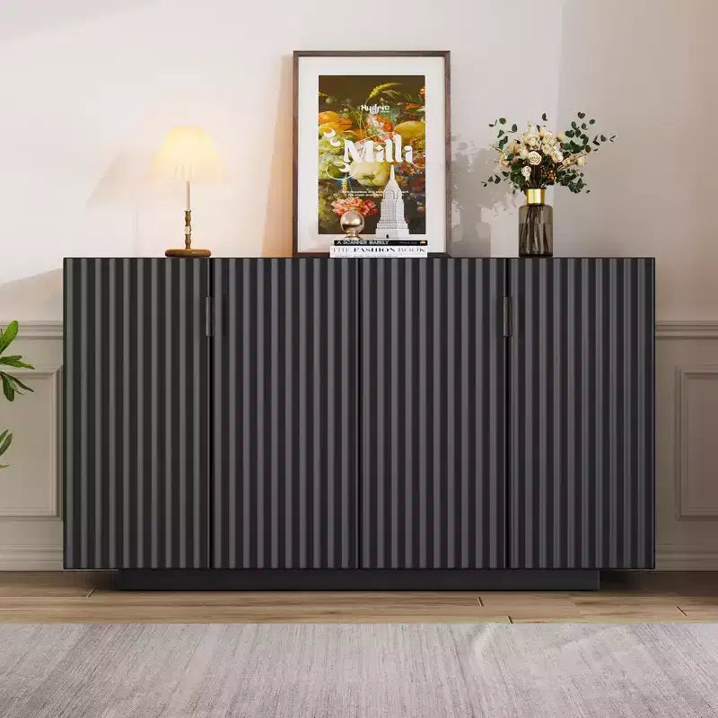 Buffet moderne 4 portes cannelées avec étagères réglables pour salle à manger et salon