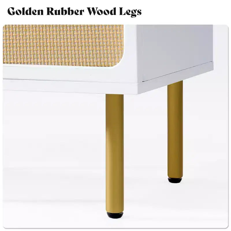 AMERLIFE 31,5 Ampio mobiletto d'accento bohémien in rattan a 2 ante con gambe in legno di caucciù dorato