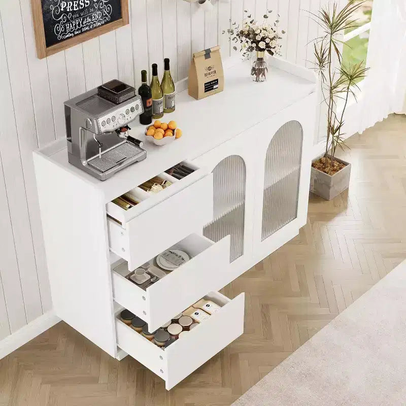 COZONY Mobile credenza 48" con 3 cassetti, ante in vetro e luci a LED, credenza moderna da bar per cucina e sala da pranzo