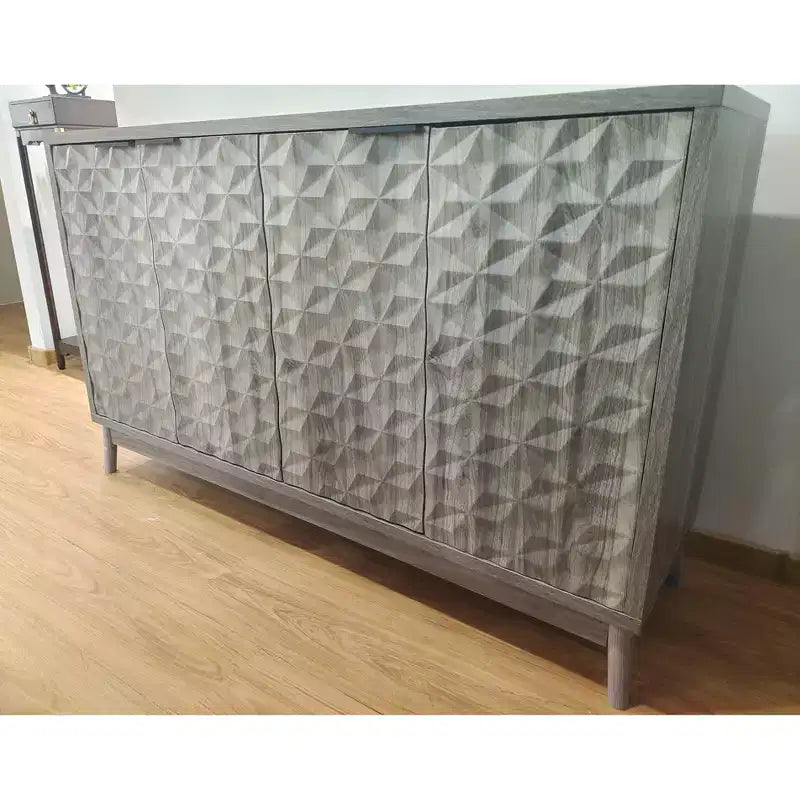 Mobile credenza moderno Okak, mobile buffet con 4 ante dal design geometrico elegante, armadietto contenitore per soggiorno, ufficio, cucina