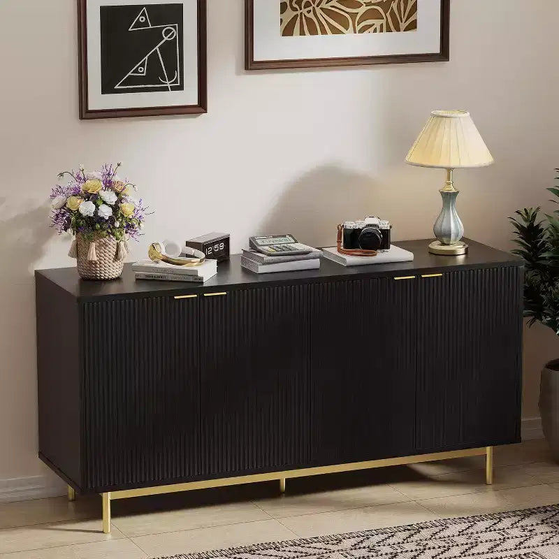 Dyonery 58 Tavolo Consolle in Legno con 4 Ante Scanalate e Ripiani Regolabili Credenza Moderna con Contenitore per Soggiorno, Cucina e Ingresso