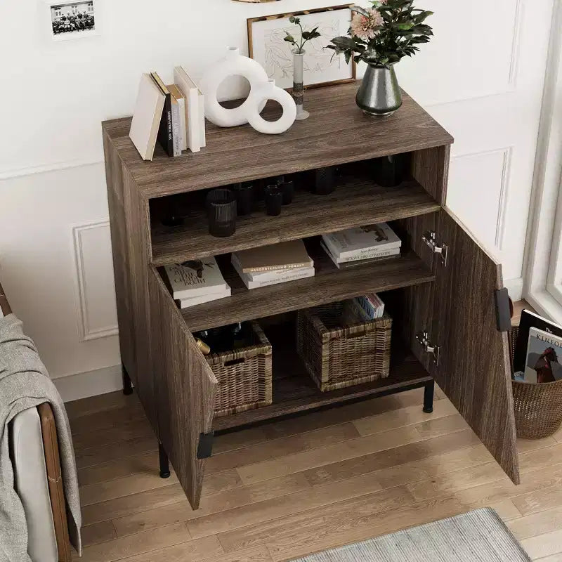 Madia credenza, credenza buffet in legno Morden, mobile contenitore con anta obliqua e ripiani regolabili marrone