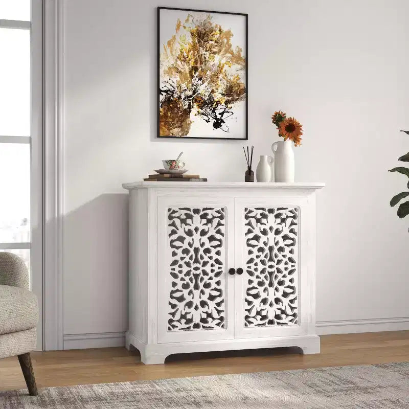 Credenza antica con ante intagliate, mobile buffet con finitura anticata - Panipeachy