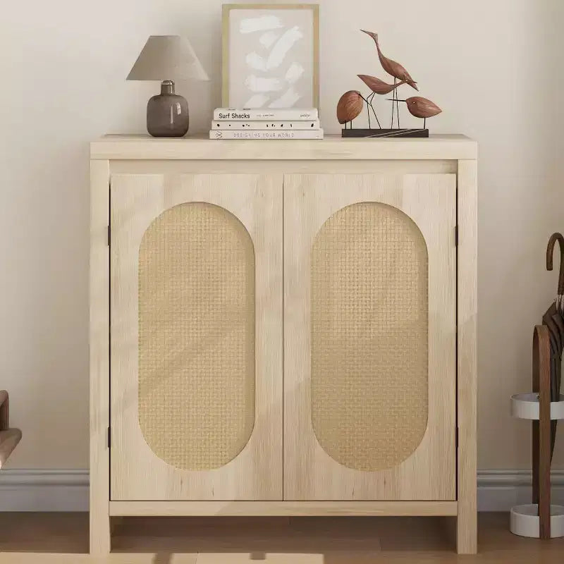 Acekool Mobile Contenitore Color Legno Credenza Buffet con Ante in Rattan e Ripiano Regolabile, Mobile d'Appoggio per Soggiorno