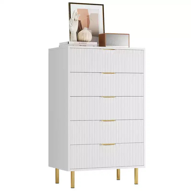 Cassettiera bianca a 5 cassetti per camera da letto, cassettone moderno alto 122 cm, gambe in metallo dorato, decorazione scanalata, organizzatore per casa, corridoio, ufficio