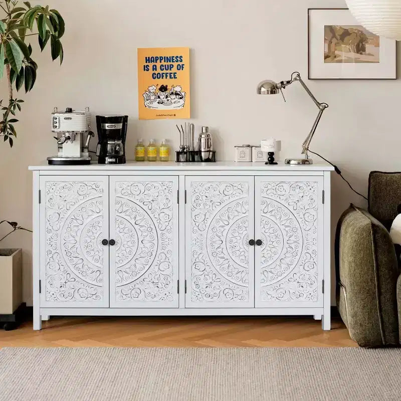 Madia bohémien bianca da 150 cm con buffet, credenza a 4 ante in legno ingegnerizzato con motivo floreale mandala intagliato - Panipeachy