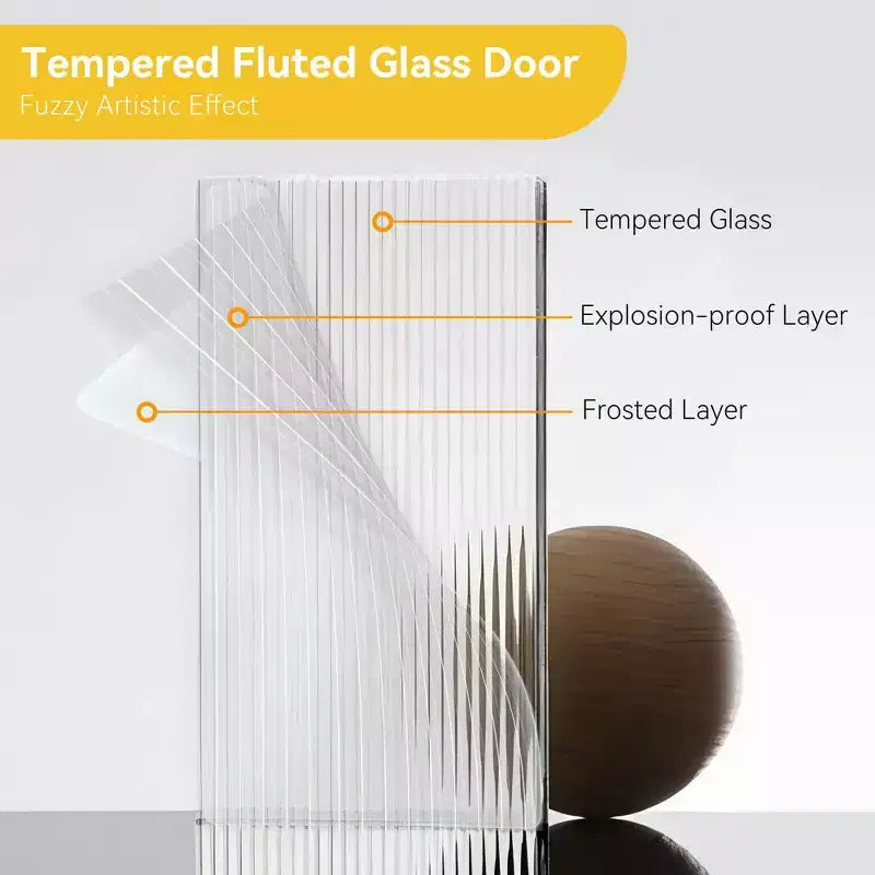 Mobile credenza grande nero GustoWave 48 con 3 ante in vetro scanalato per cucina, sala da pranzo e soggiorno
