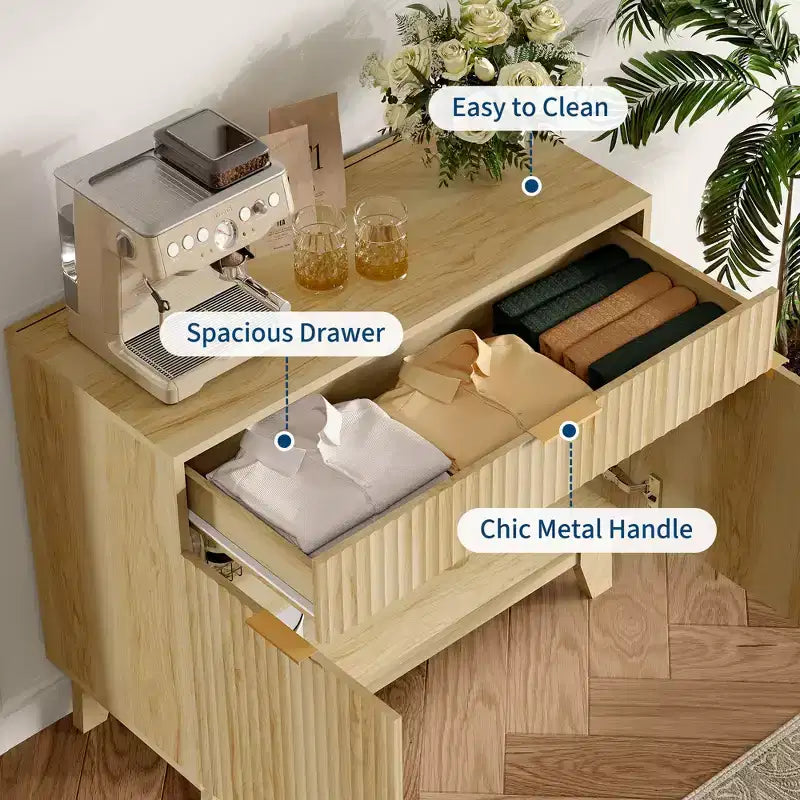 33 Mobile Credenza Buffet, Mobile Bar Caffè con Scanalature e Maniglie Dorate, Mobile Console Multimediale in Legno, Credenza d'Accento per Soggiorno Cucina Casa