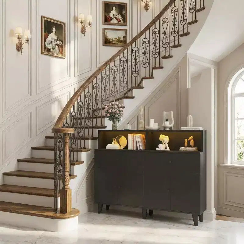 Credenza buffet da 120 cm con 6 cassetti, ripiano regolabile, luci a LED e stazione di ricarica per cucina e sala da pranzo