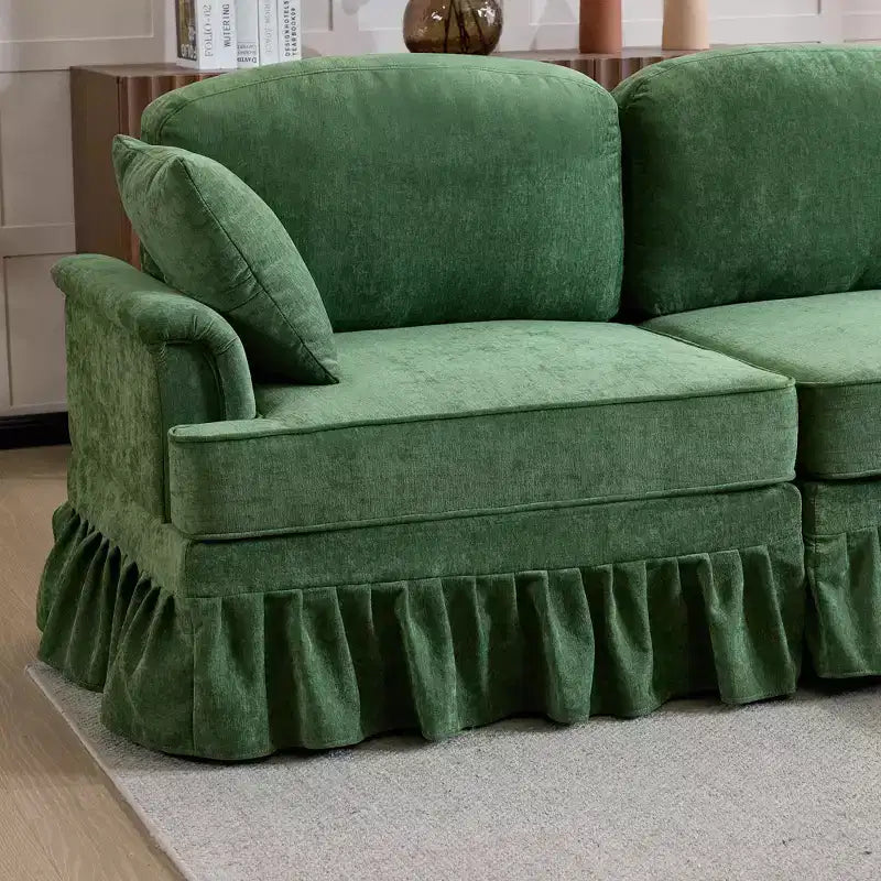 GDFStudio Divano Sezionale Moderno Hiroto a 4 Pezzi in Legno e Ciniglia con Gonna Rimovibile a Pieghe Arricciate e Braccioli Svasati