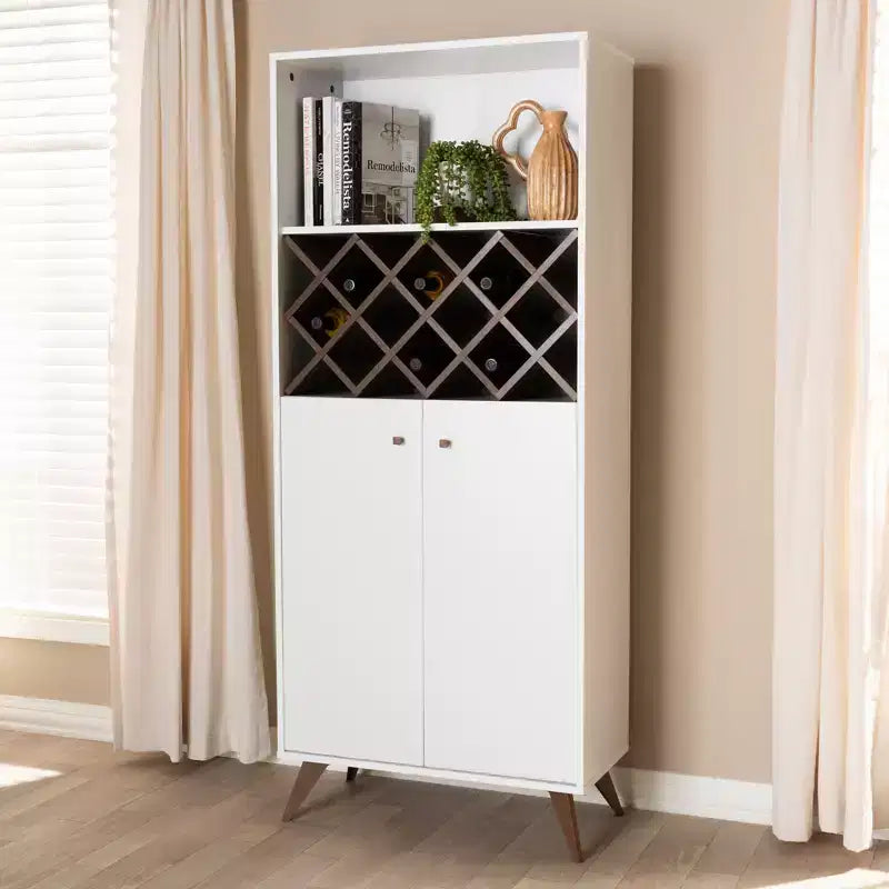 Serafino e mobile bar in legno finitura noce Bianco/Marrone - BaxtonStudio