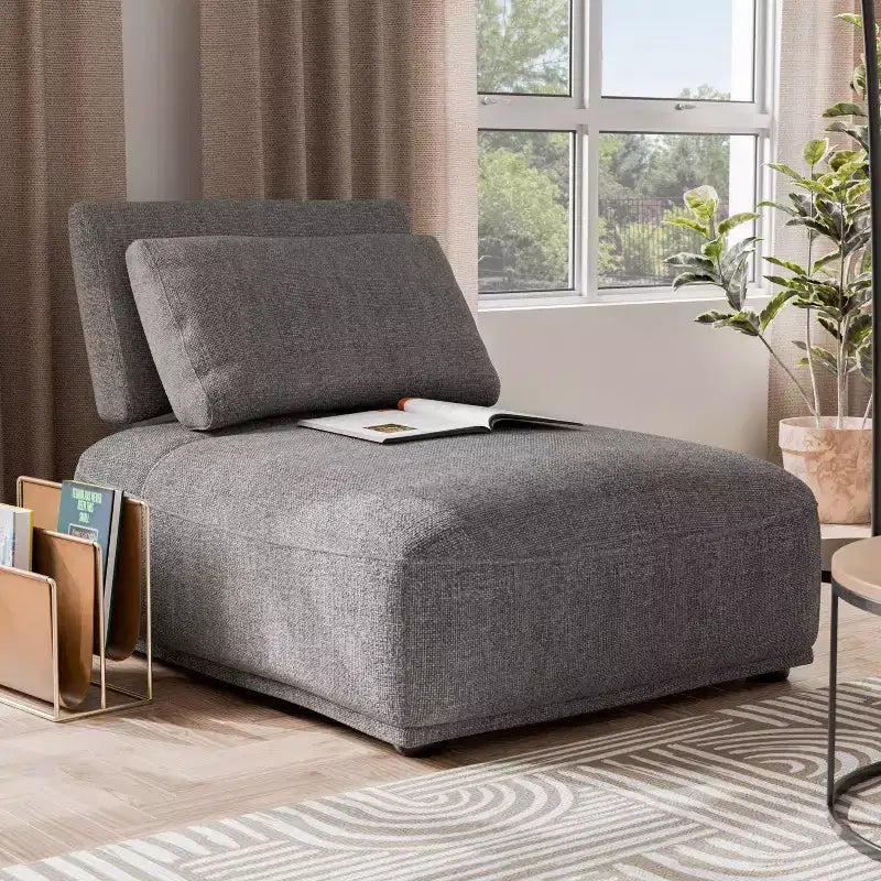HOMES: Inside + Out Chaise sans accoudoirs trapézoïdale modulaire moderne Povoa en chenille avec dossier extensible Gris