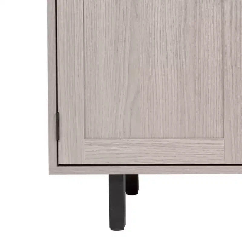 Meuble bar et bahut classique Emma et Oliver avec armoire à porte simple de style Shaker avec rangement pour verres suspendu et étagères ouvertes pour bouteilles