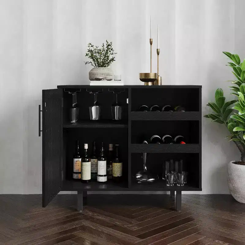 Meuble bar et bahut classique Emma et Oliver avec armoire à porte simple de style Shaker avec rangement pour verres suspendu et étagères ouvertes pour bouteilles