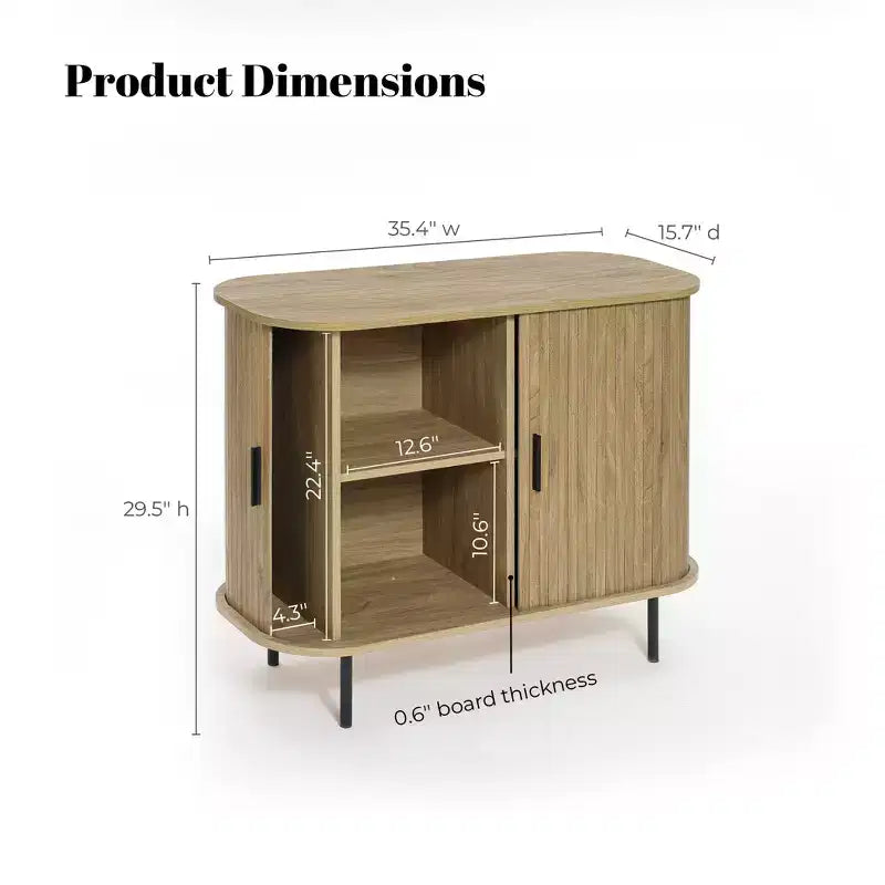 Credenza Buffet LuxenHome con Ante Scorrevoli in Doghe e Ripiano, Mobiletto Accento a 2 Ante Moderno di Metà Secolo, 35 Pollici, Rovere